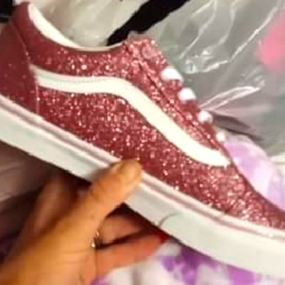 SIZE 8 WOMEN VANS WITH PINK GLITTER - Picture 1 of 1